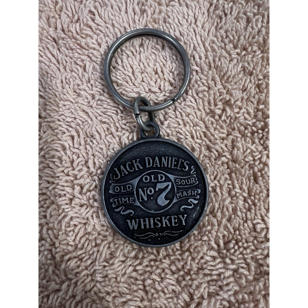 Vintage  Jack Daniel's Old No. 7 Whiskey Souvenir Steel Key Chain Tennessee